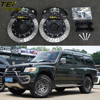 kopen Front Big Brake Kit 4 zuiger klem met 330x28mm rotor BBK auto rem systeem voor Leopard Q6 17 inch auto velg online vervaardiging