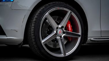 kopen TEI Racing Bbk 6Piston Caliper Big Brake Kit Voor Audi A4L A6L Met 355 * 32mm Rotor ring online vervaardiging