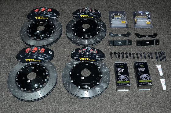 kopen Big Brake Kit 355*32mm Rotor Voor Infiniti G37 Voorste 4 zuiger kaliber Met 345*28mm Rotor Voor Achterste 18 inch wiel online vervaardiging