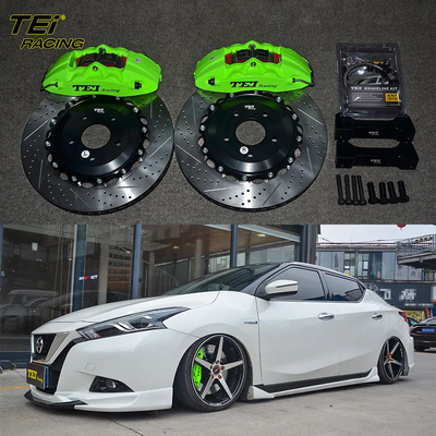 Front Big Brake Kit 4 zuiger kaliber met 355x28mm rotor BBK auto rem systeem voor Nissan Bluebird 17 inch auto velg